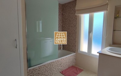 Fantastic villa with panoramic sea views.